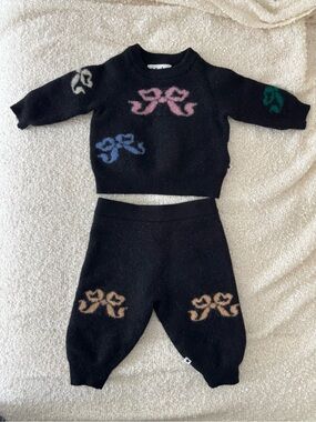 MOLO-100% wool set baby sweater and pants